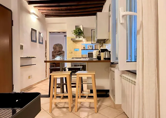 Daire Near Aquarium - Historic Centre & Old Port *